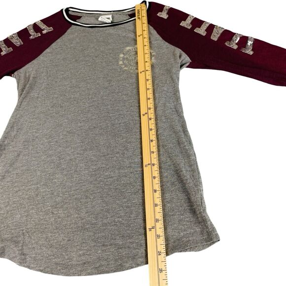 Pink Victoria's Secret Raglan T-shirt Women's Sz XS Color Maroon Silver Sequin - Picture 11 of 11